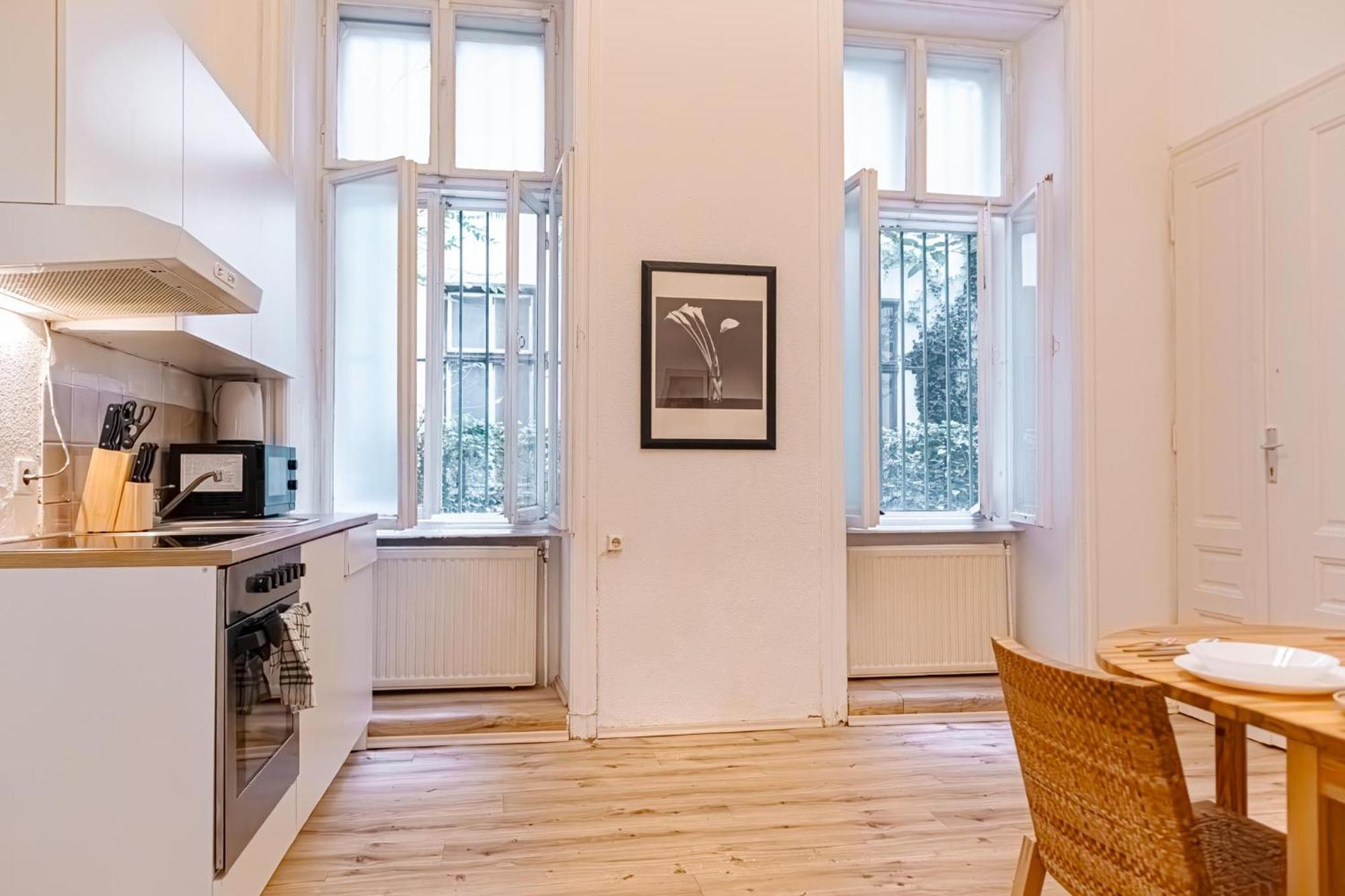 Chic Apartment - Very Central And Well Connected Wien Exterior foto